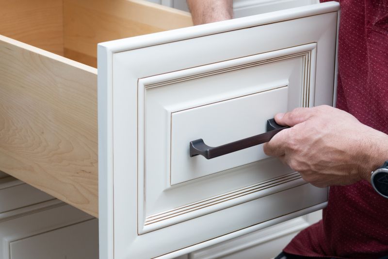 Drawer Handles Replacement